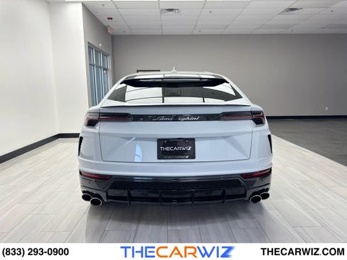 Used 2020 Lamborghini Urus image 30