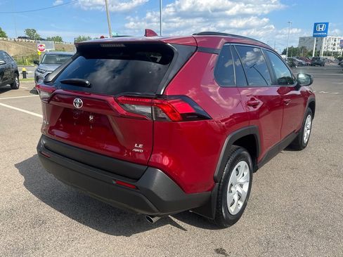 Used 2019 Toyota RAV4 LE w/ All Weather Liner Package AWD/4WD image 8