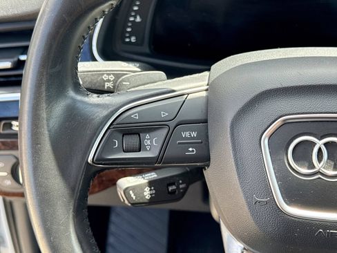 Used 2018 Audi Q7 3.0T Prestige AWD/4WD image 32