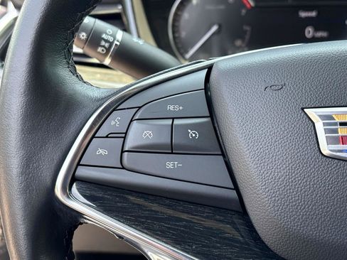 Used 2023 Cadillac XT5 Premium Luxury FWD image 19