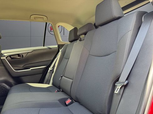 Certified 2023 Toyota RAV4 LE AWD/4WD image 18