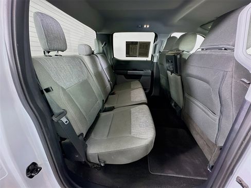 Used 2022 Ford F150 XLT w/ Trailer Tow Package image 11