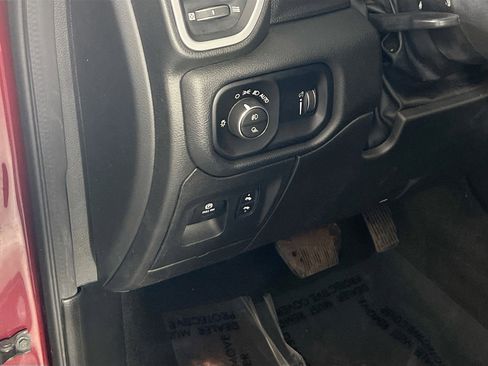 Used 2022 RAM 1500 Big Horn image 10