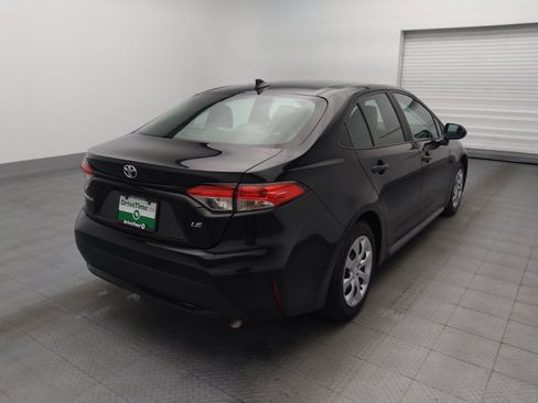 Used 2022 Toyota Corolla LE FWD image 9