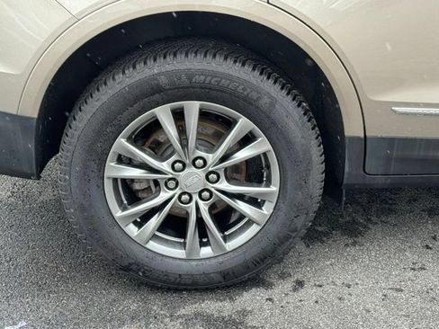 Used 2022 Cadillac XT5 Premium Luxury AWD/4WD image 14