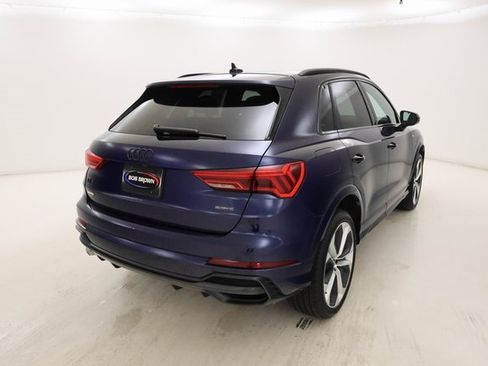 Used 2022 Audi Q3 2.0T Premium Plus image 3