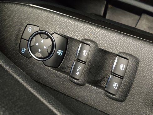 Used 2020 Ford EcoSport SE w/ SE Convenience Package image 27