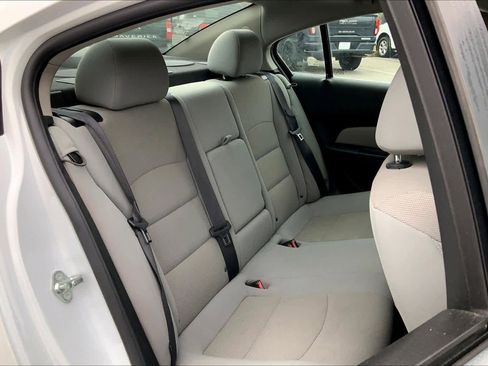 Used 2012 Chevrolet Cruze LT w/ All-Star Edition image 19