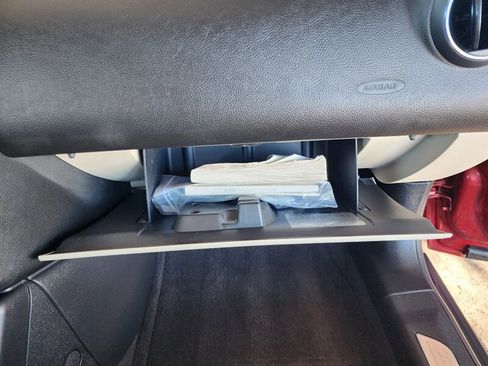 Used 2009 Pontiac G6 GT w/ Premium Package image 66