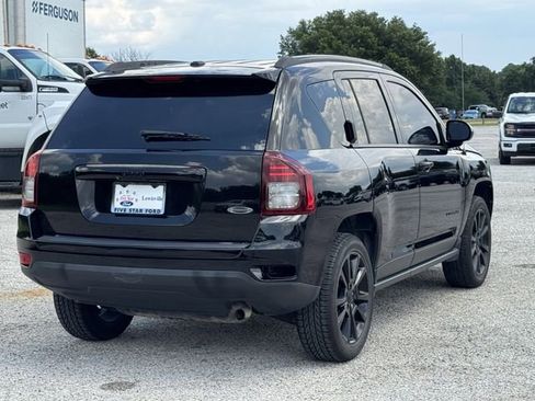 Used 2015 Jeep Compass Sport w/ Power Value Group FWD image 4