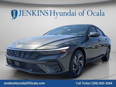 New 2026 Hyundai Elantra Limited FWD image 9