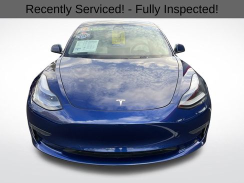 Used 2021 Tesla Model 3 Standard Range Plus image 3
