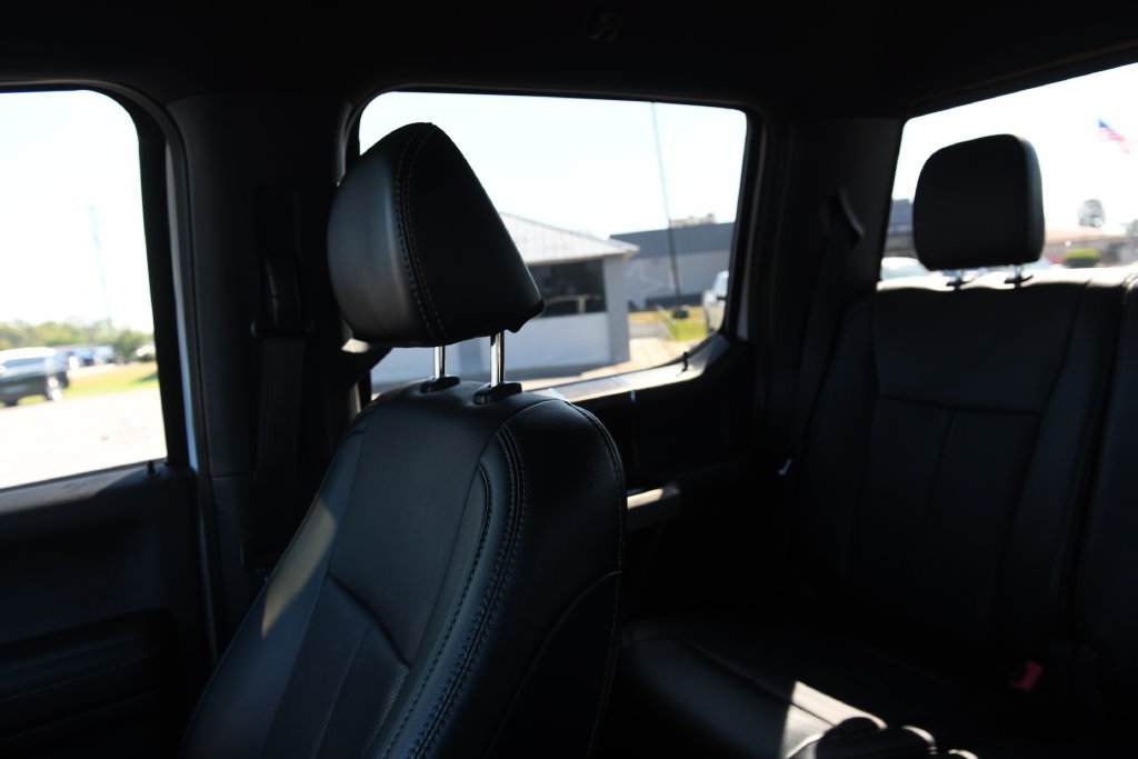 Used 2022 Ford F250 Lariat w/ Tremor Off-Road Package AWD/4WD image 29