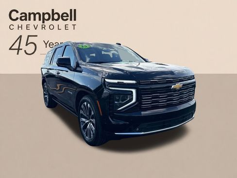 Used 2025 Chevrolet Tahoe High Country AWD/4WD image 8