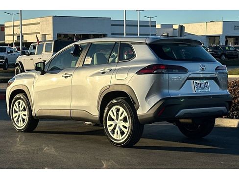 New 2026 Toyota Corolla Cross L image 6