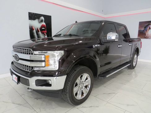 Used 2018 Ford F150 Lariat image 7