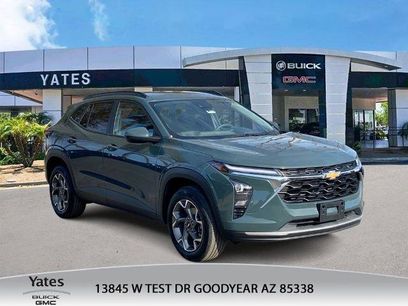 Used 2025 Chevrolet Trax LT