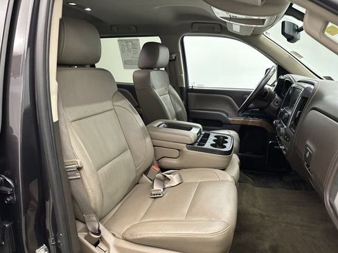Used 2015 Chevrolet Silverado 1500 LTZ w/ LTZ Plus Package AWD/4WD image 28
