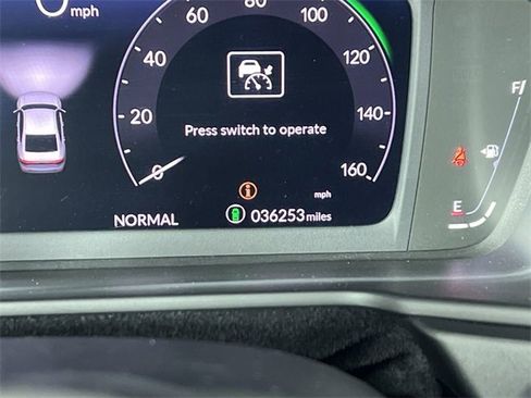 Used 2024 Honda Accord Sport image 12