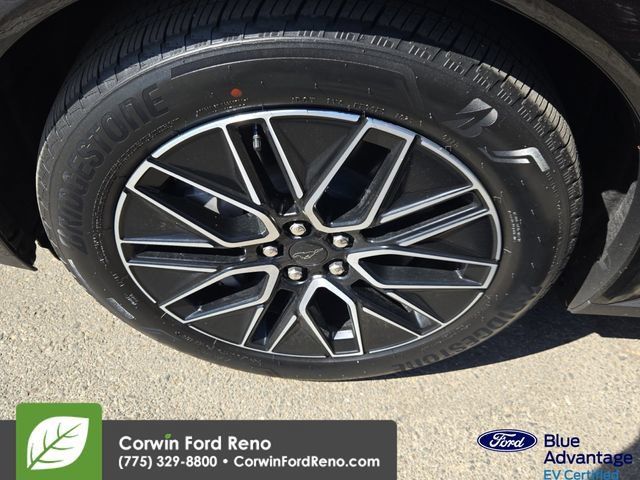 Used 2025 Ford Mustang Mach-E Premium AWD/4WD image 18