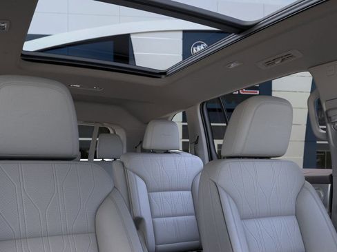 New 2026 Buick Enclave Avenir image 24
