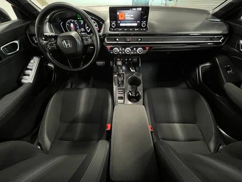 Used 2025 Honda Civic Sport image 17