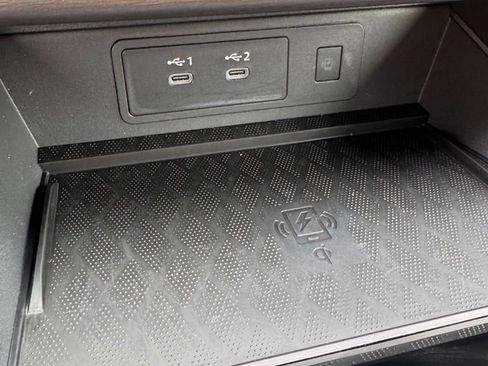 Used 2025 Nissan Murano SV AWD/4WD image 22