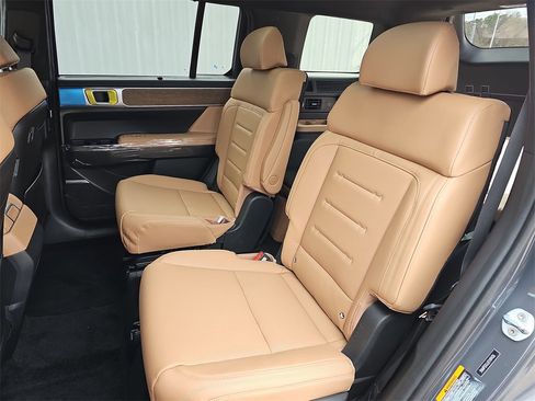 New 2026 Hyundai Santa Fe Calligraphy image 15