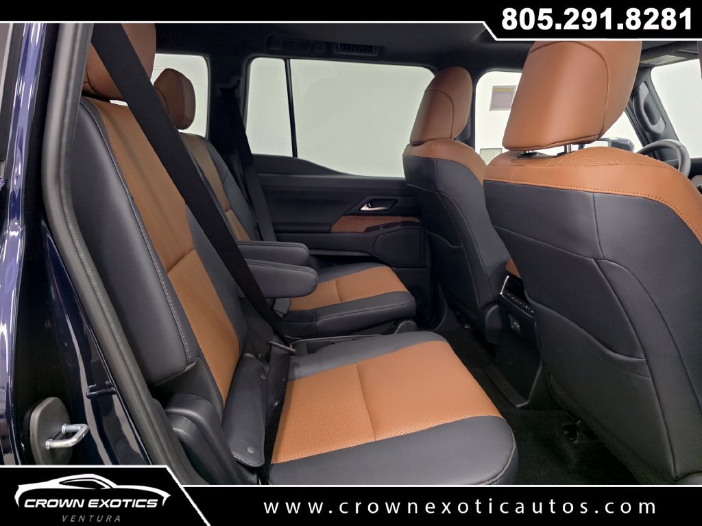 Used 2026 Lexus GX 550 w/ Cold Area Package AWD/4WD image 15