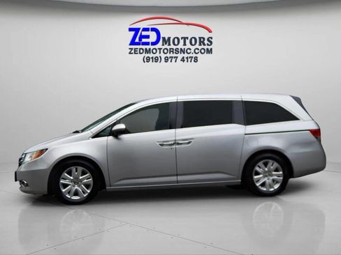 Used 2014 Honda Odyssey Touring image 8
