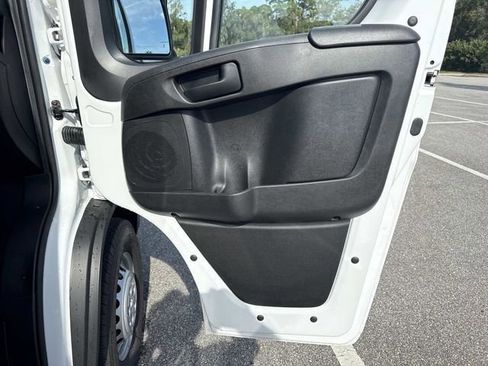 New 2025 RAM ProMaster 1500 w/ Convenience Group image 9