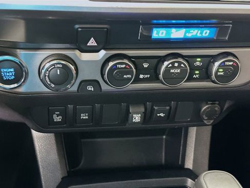 Certified 2023 Toyota Tacoma SR5 w/ Technology Package AWD/4WD image 15