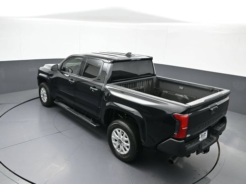Used 2025 Toyota Tacoma SR RWD image 39