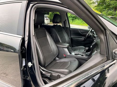 Used 2020 Chevrolet Equinox LT w/ Midnight Edition AWD/4WD image 11
