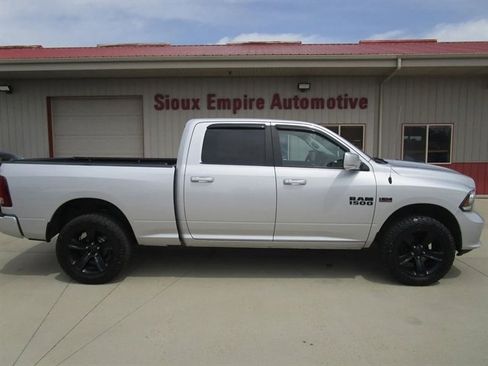 Used 2018 RAM 1500 Sport w/ Sport Premium Group AWD/4WD image 2