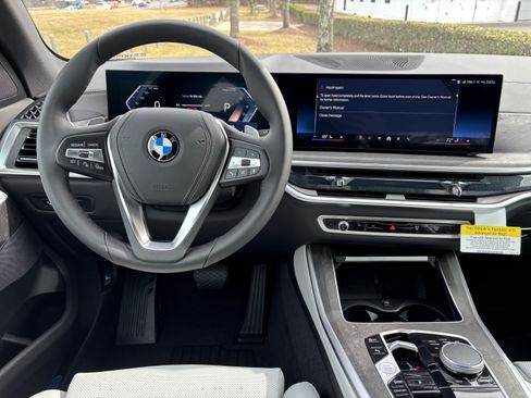 Certified 2026 BMW X5 sDrive40i RWD image 19