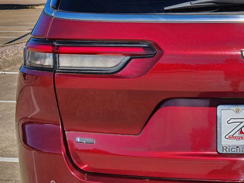 Used 2021 Jeep Grand Cherokee L Limited image 15