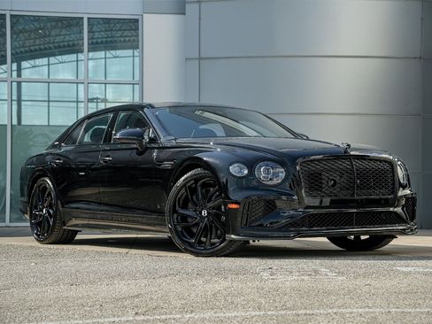 New 2025 Bentley Flying Spur Plug-In Hybrid image 1