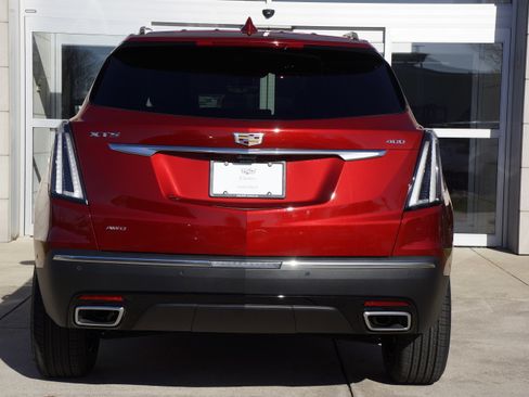 New 2025 Cadillac XT5 Sportv w/ Technology Package image 7