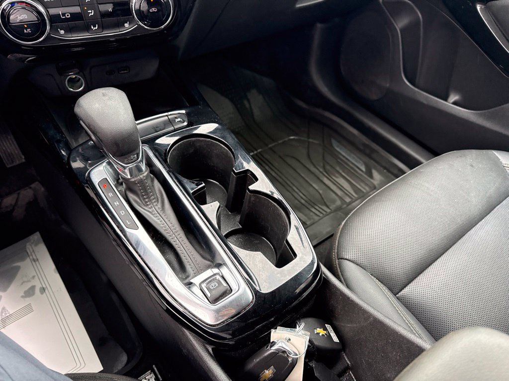 Used 2024 Chevrolet Trax ACTIV w/ Sunroof Package FWD image 19