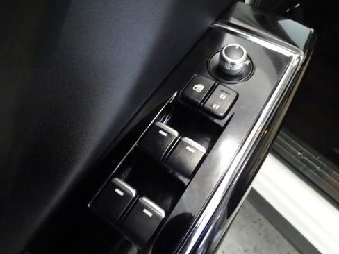 Used 2020 MAZDA CX-9 Touring w/ Touring Premium Package image 10