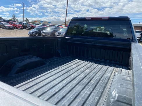 Used 2021 GMC Sierra 2500 SLE w/ X31 Off-Road Package AWD/4WD image 37