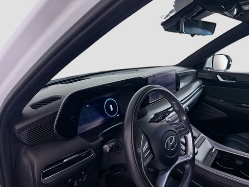 Used 2024 Hyundai Palisade Calligraphy image 23