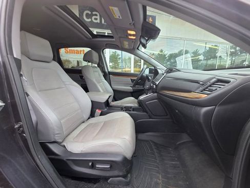 Used 2019 Honda CR-V Touring image 12