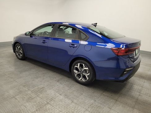 Used 2021 Kia Forte LXS FWD image 3