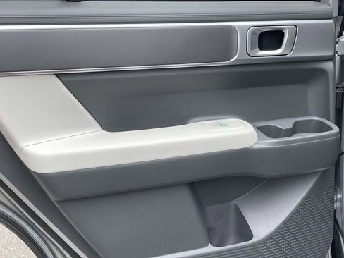 New 2026 Hyundai Santa Fe SE FWD image 10