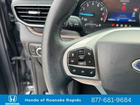 Used 2023 Ford Explorer Limited image 15