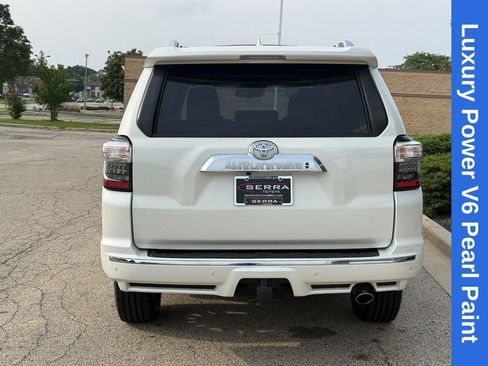 Used 2022 Toyota 4Runner Limited AWD/4WD image 4
