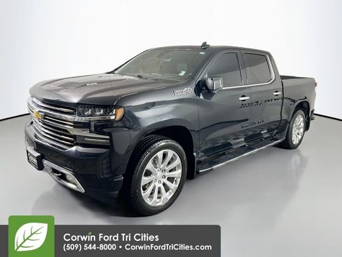 Used 2022 Chevrolet Silverado 1500 High Country w/ Technology Package image 5