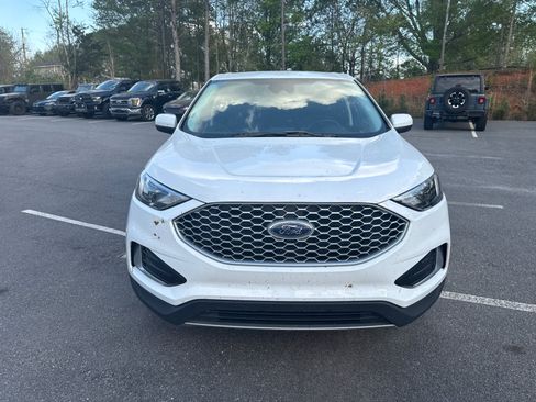 Used 2023 Ford Edge SEL image 2